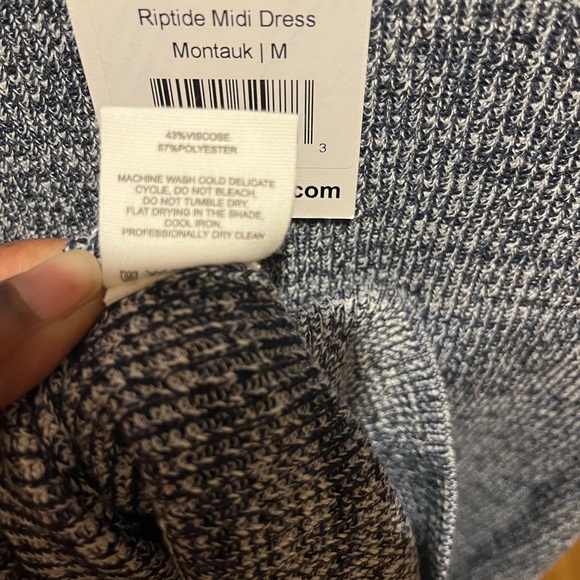 Rumored Black and White Backless Dress - Picture 5 of 5